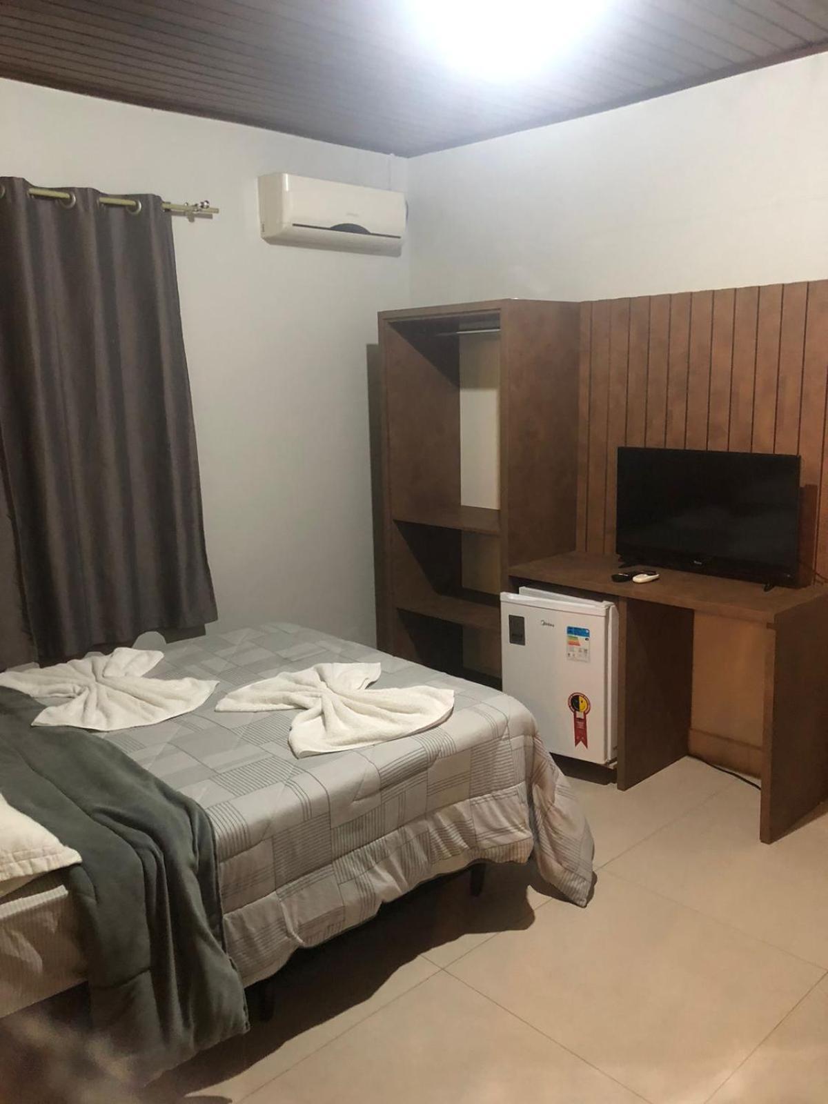 Pousada Vo Lica Com Piscina 페냐 외부 사진